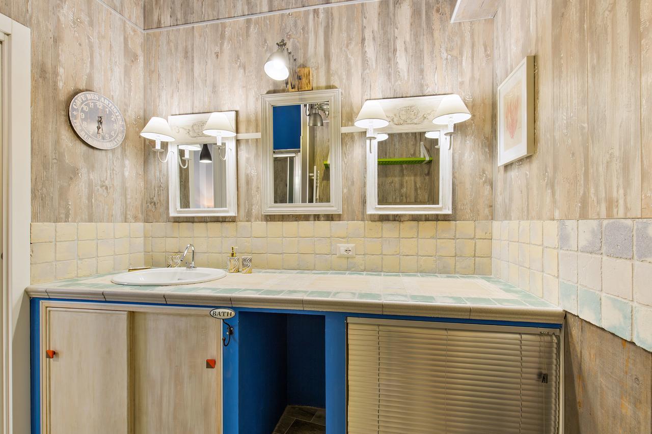 Rome As You Feel - Design Apartment At Colosseum Εξωτερικό φωτογραφία